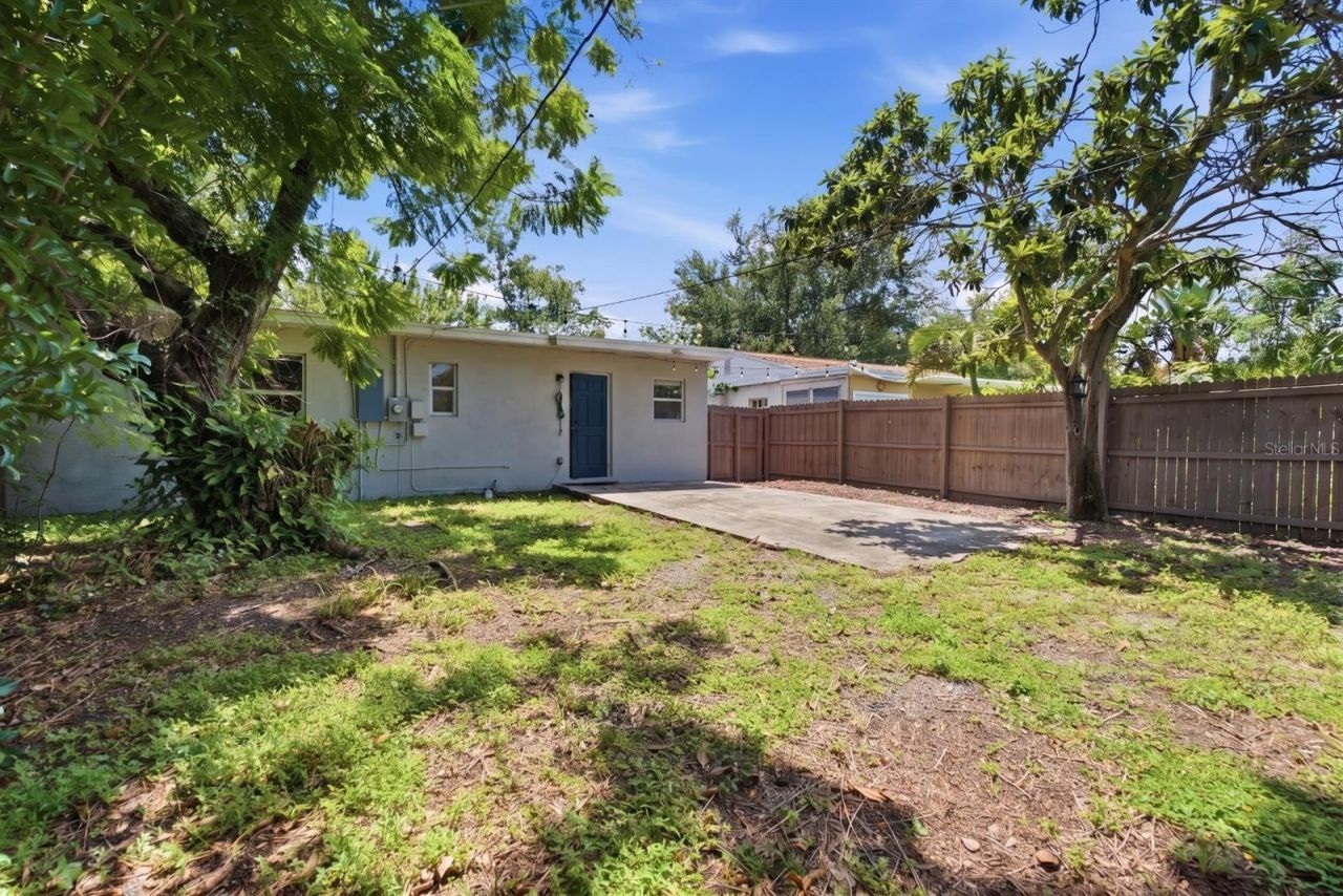 2855 37th Avenue N, Saint Petersburg, FL 33713 Photo