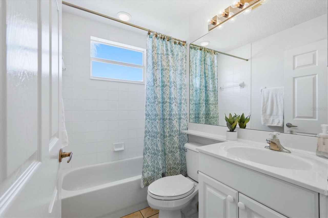 7644 Marsh Orchid Circle, Bradenton, FL 34203 Photo