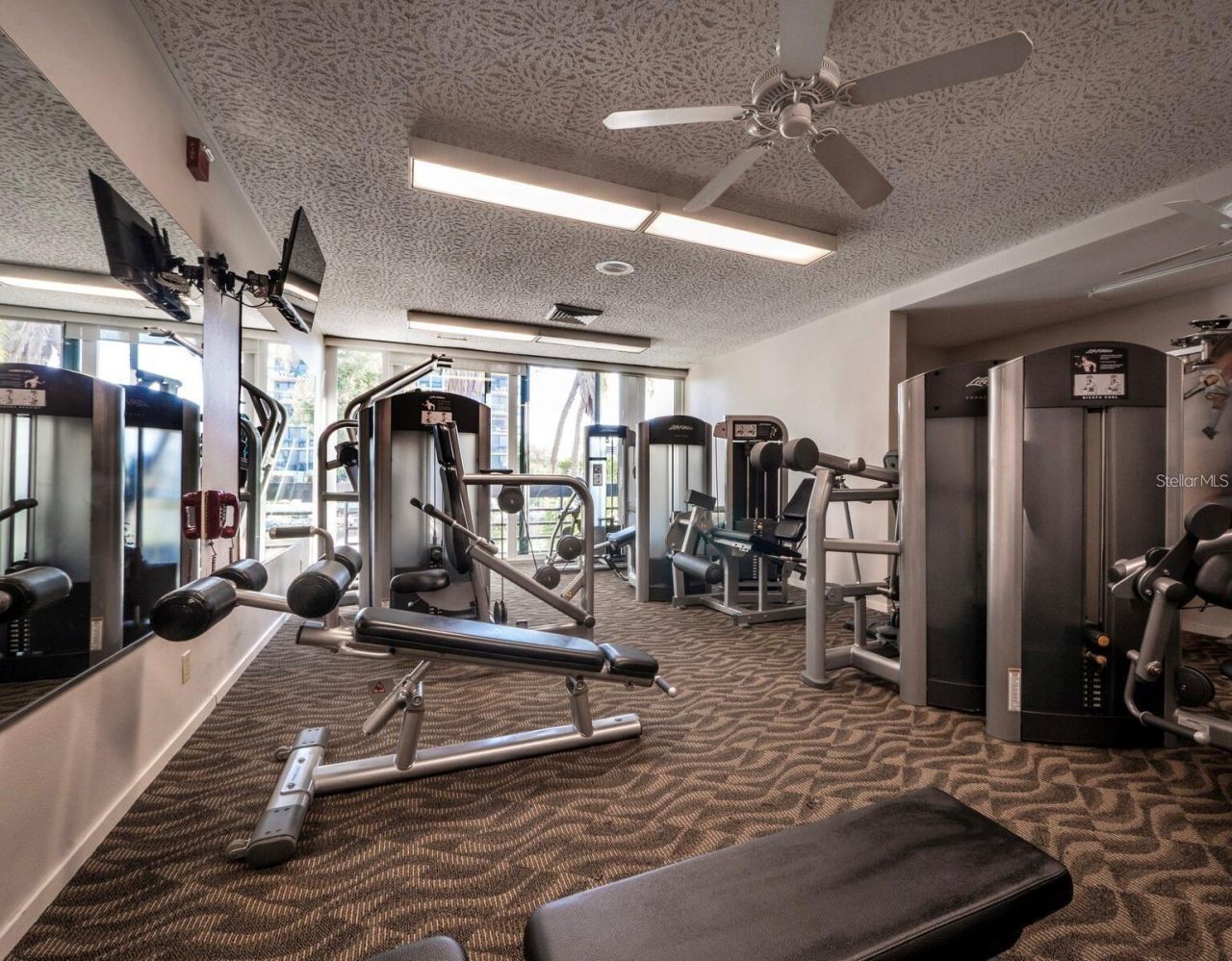 1075 Gulf Of Mexico Drive, Unit 205, Longboat Key, FL 34228 Photo