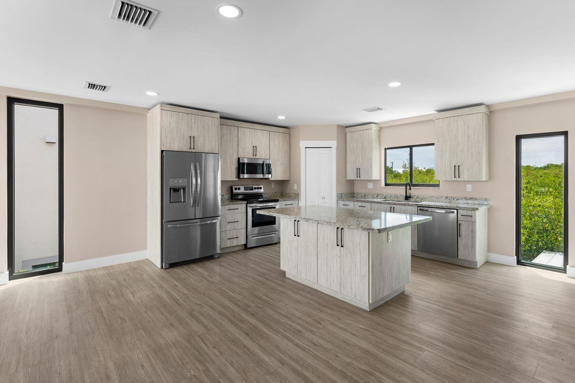 410 101st St Ocean Street, Unit B, Marathon, FL 33050 Photo