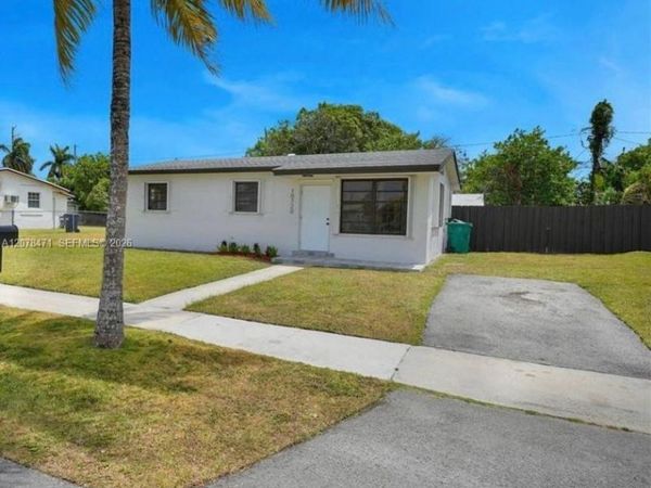 10720 SW 147th St , Miami, FL 33176