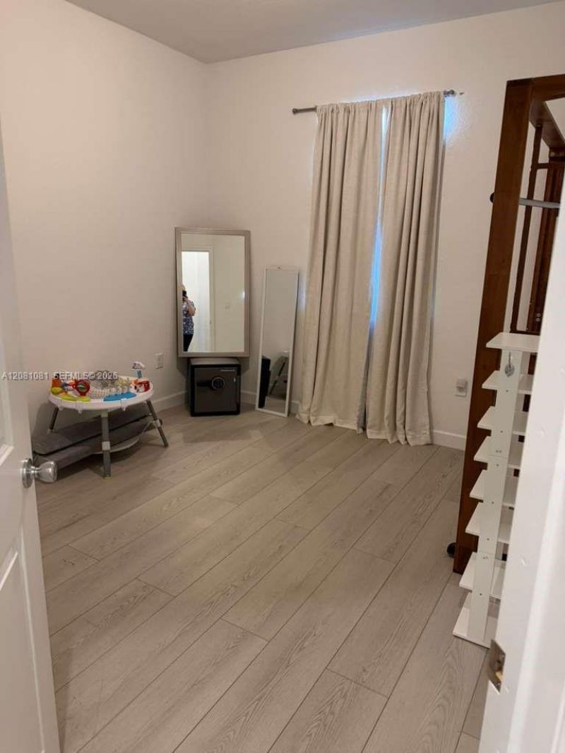 12570 NW 22nd Pl , Miami, FL 33167 Photo