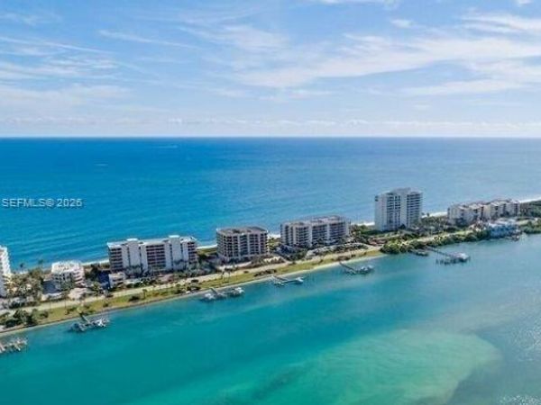 19670 Beach Rd , Unit PHB4, Tequesta, FL 33469
