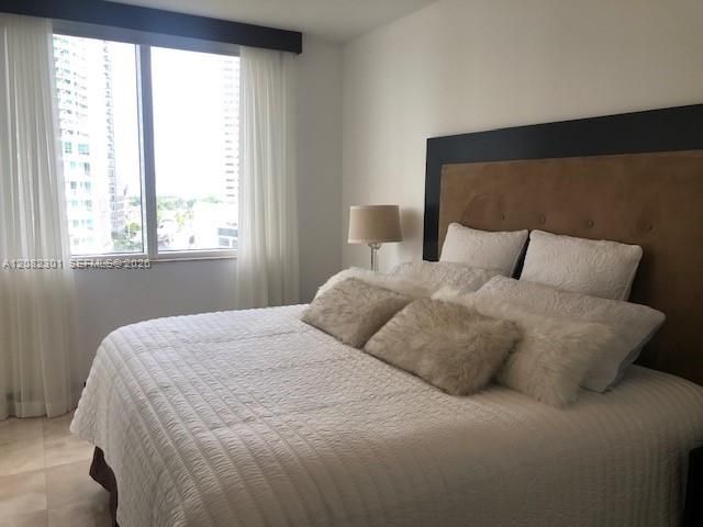 901 Brickell Key Blvd, Unit 1105, Miami, FL 33131 Photo
