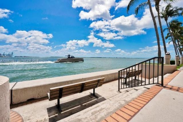 901 Brickell Key Blvd, Unit 1105, Miami, FL 33131 Photo