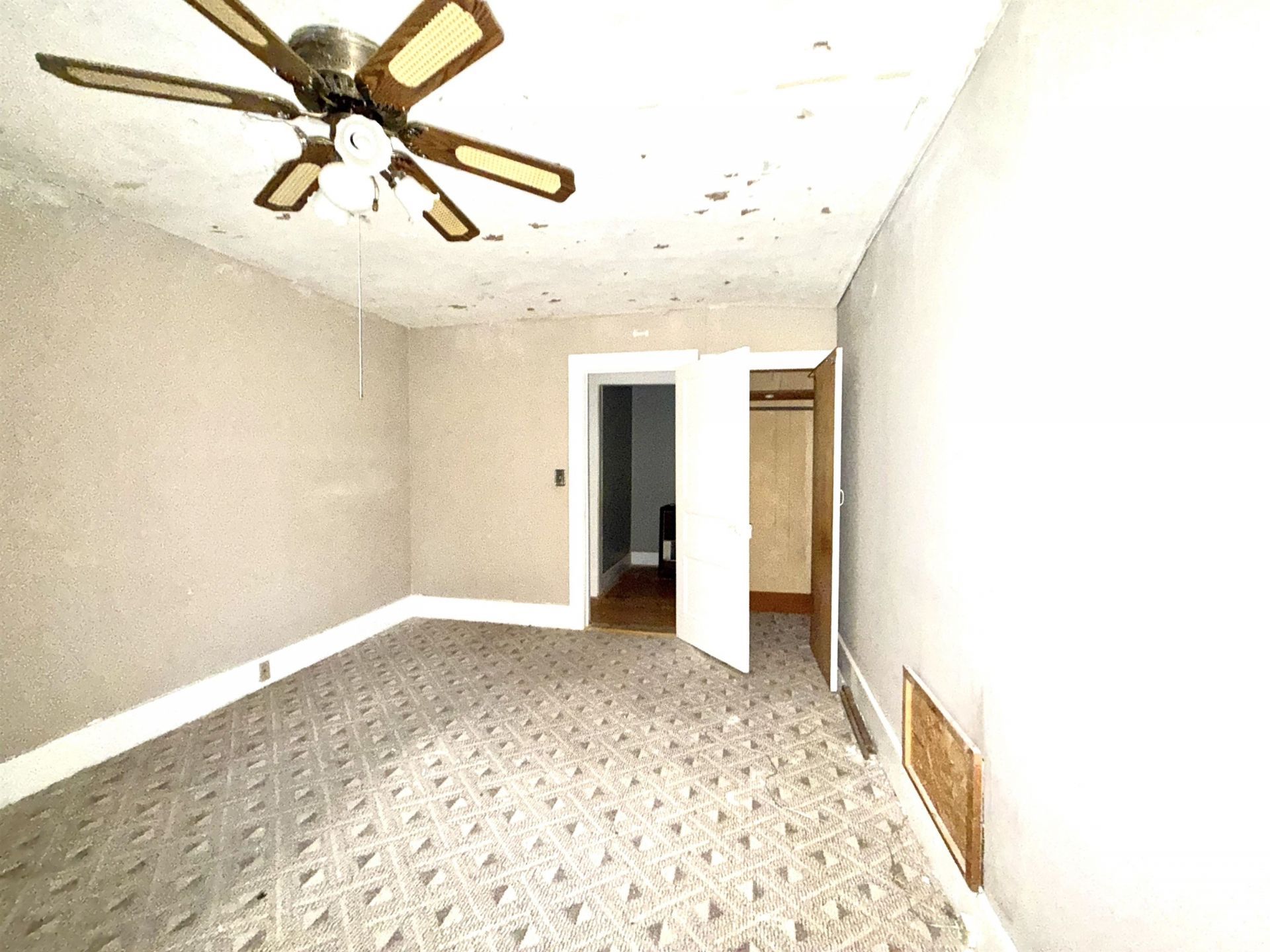 3 N Hazel Ave.  Photo 11