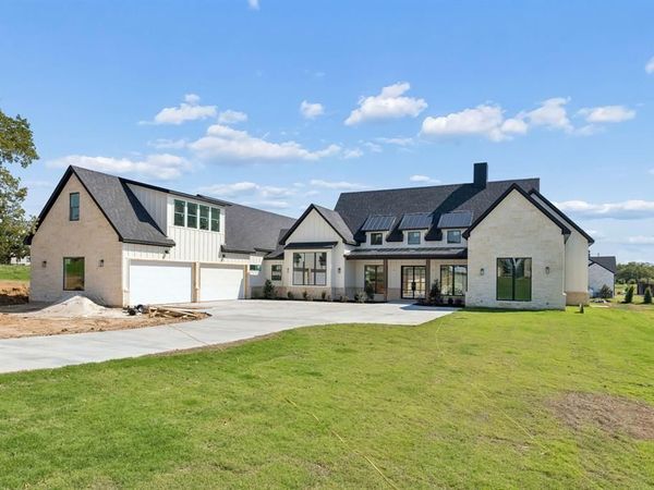 308 Mint Ridge Drive, Burleson, TX 76028