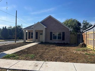 4340 M Avenue, Fort Worth, TX 76105