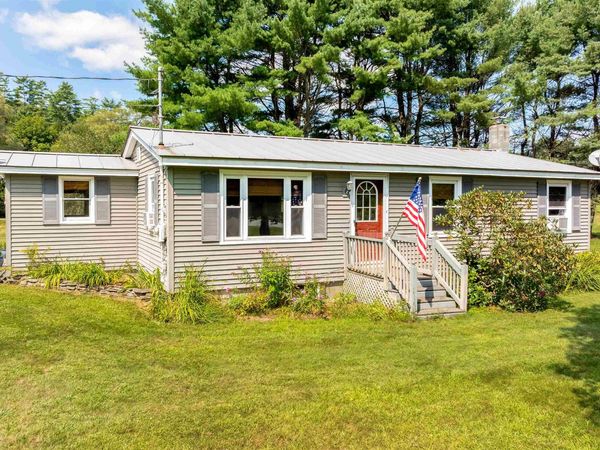 24 Church Lane, Thetford, VT 05043