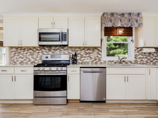 24 Church Lane, Thetford, VT 05043