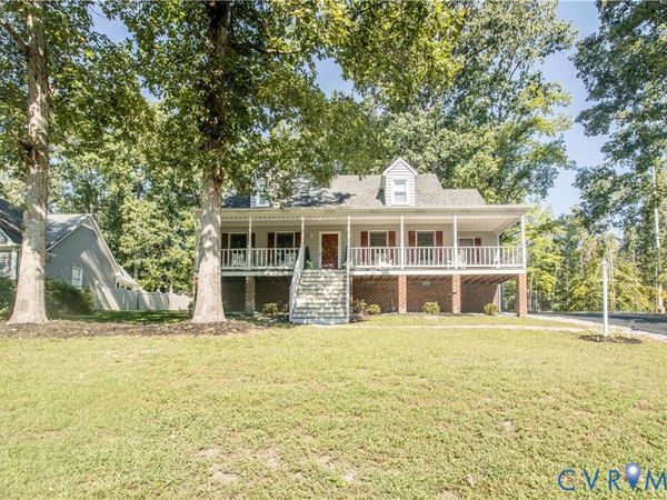 4504 Edenton Place , Chester, VA 23831