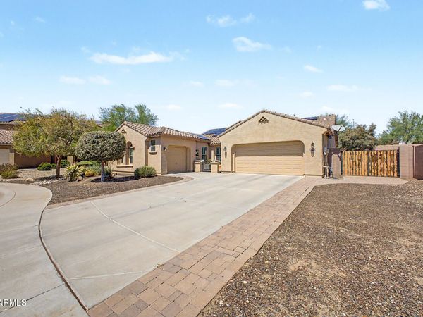 2434 W MAYA Way, Phoenix, AZ 85085