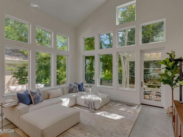 4050 Bitter Creek Court, Reno, NV 89519