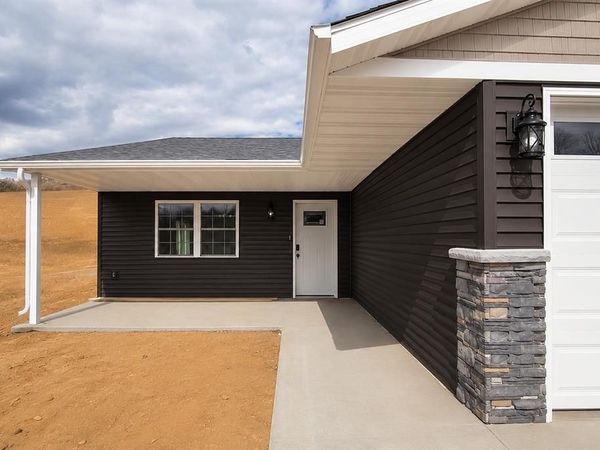 1848 Dorret Road, Eau Claire, WI 54703