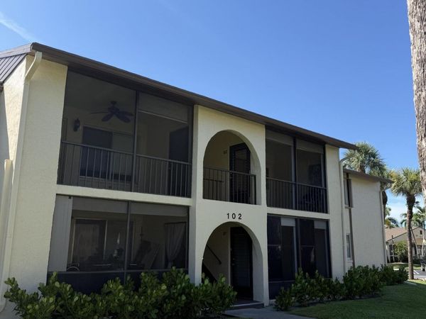 102 LAKE PINE Circle, Unit C-2, Greenacres, FL 33463