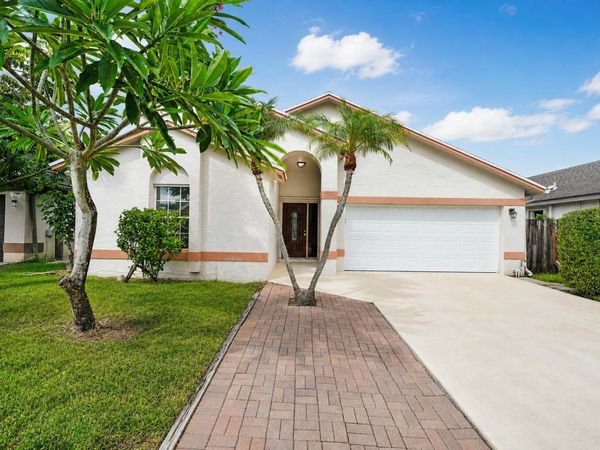 1296 Waterway Cove Drive, Wellington, FL 33414