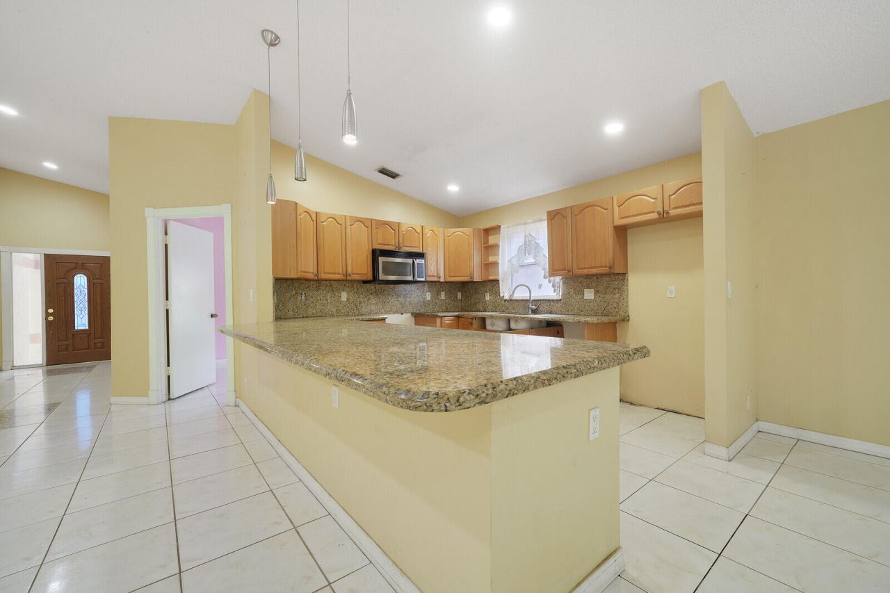 1296 Waterway Cove Drive, Wellington, FL 33414 Photo