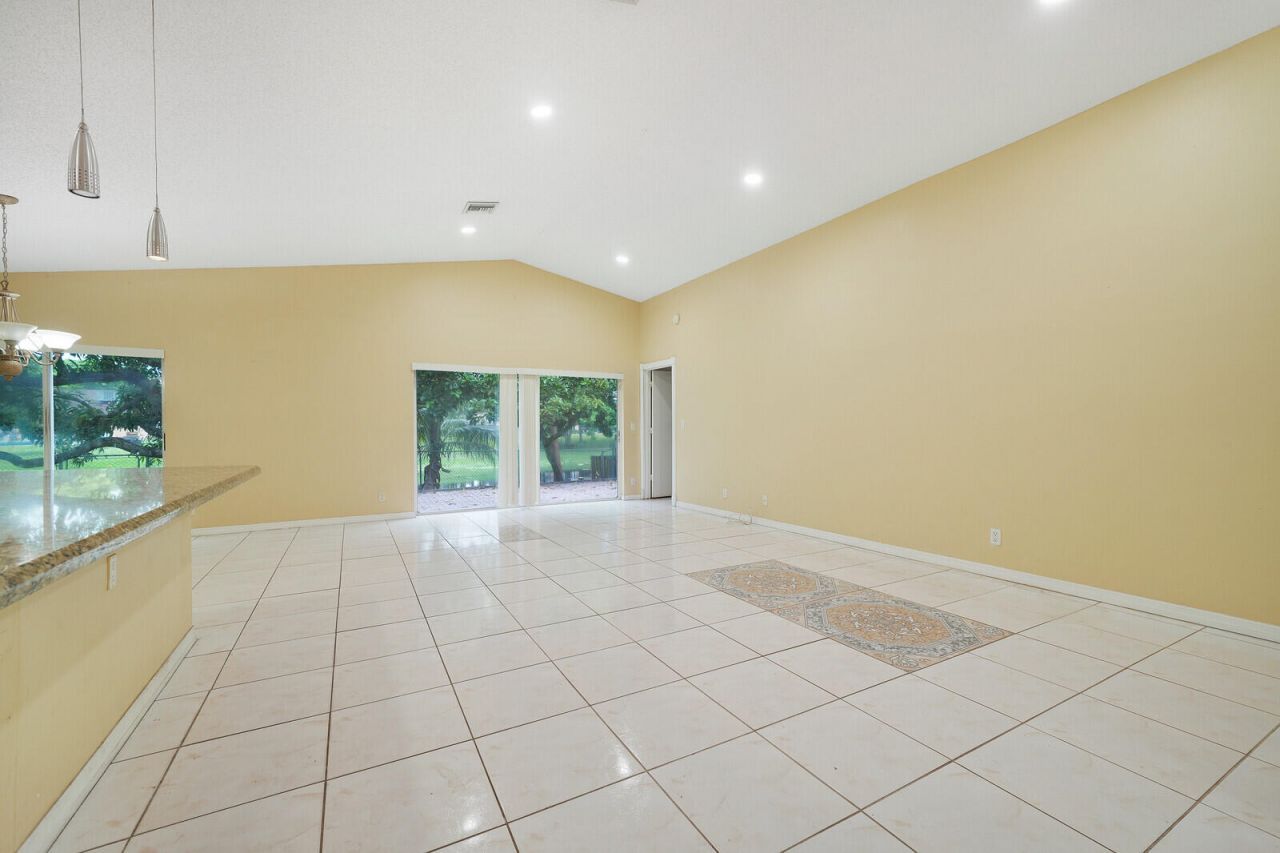 1296 Waterway Cove Drive, Wellington, FL 33414 Photo