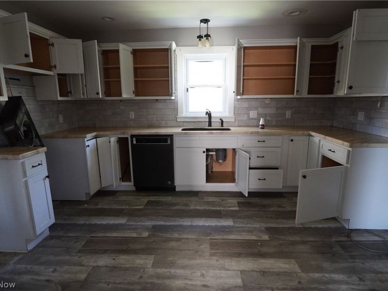 718 Clark Street, Cambridge, OH 43725 Photo 10