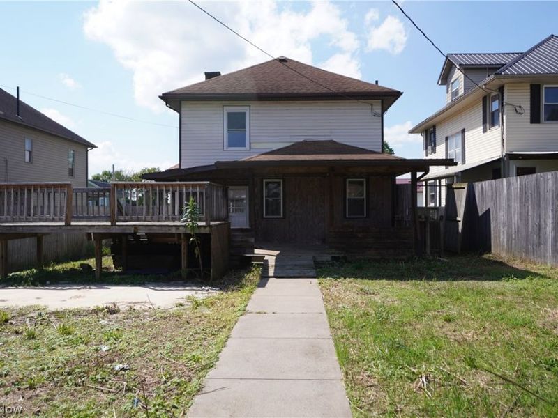 718 Clark Street, Cambridge, OH 43725 Photo 2