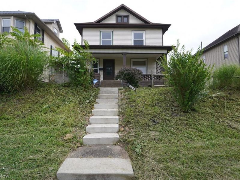 718 Clark Street, Cambridge, OH 43725 Photo 22
