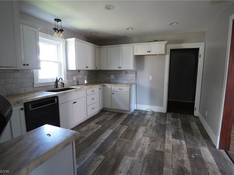 718 Clark Street, Cambridge, OH 43725 Photo 26