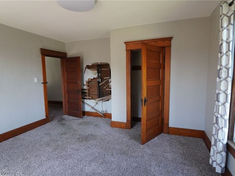 718 Clark Street, Cambridge, OH 43725 Photo 3