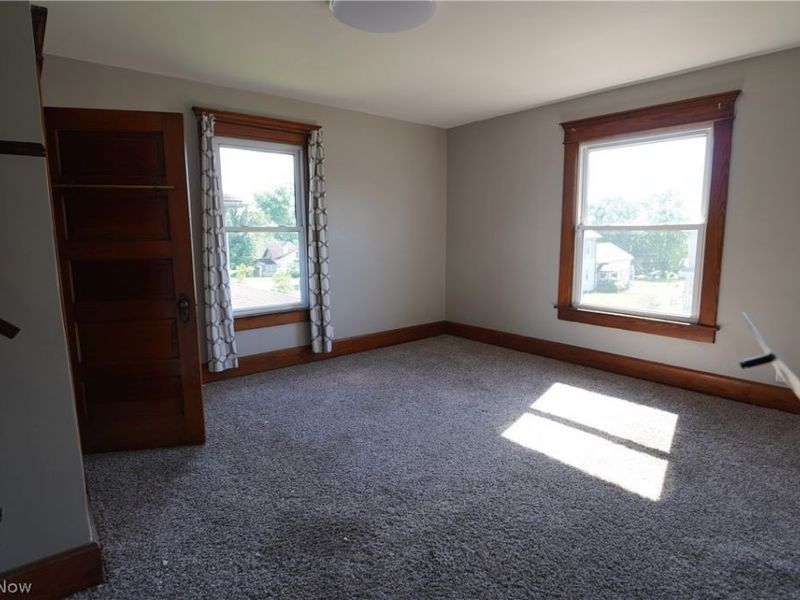 718 Clark Street, Cambridge, OH 43725 Photo 5