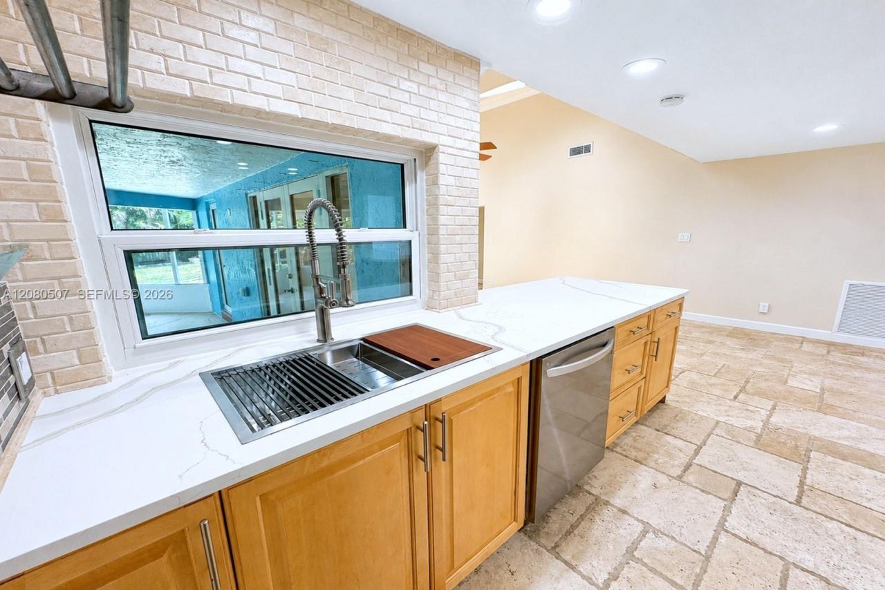 2811 SW 82nd Way , Davie, FL 33328 Photo