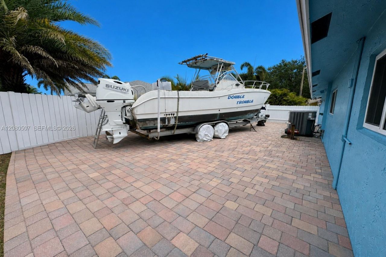 2811 SW 82nd Way , Davie, FL 33328 Photo