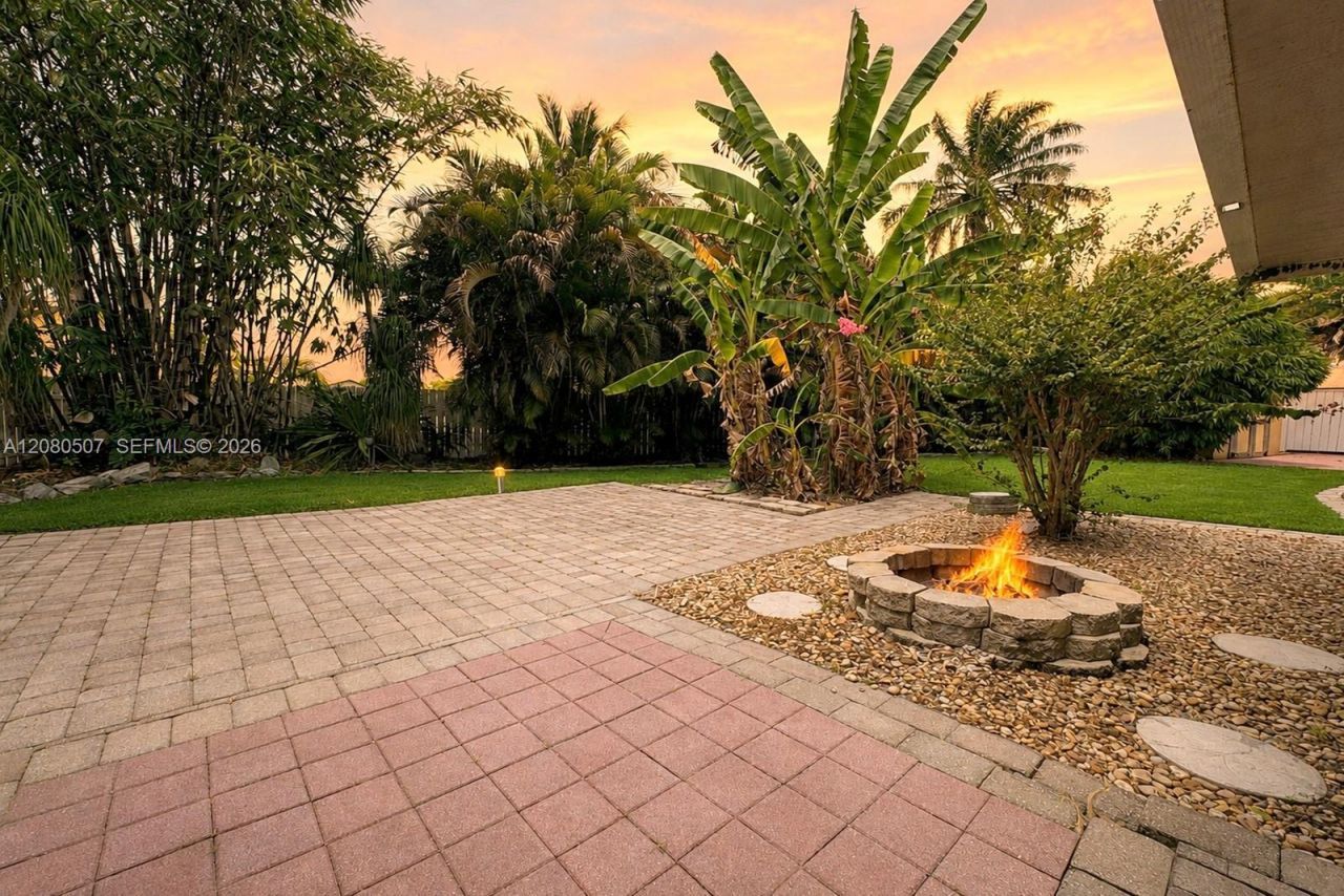 2811 SW 82nd Way , Davie, FL 33328 Photo