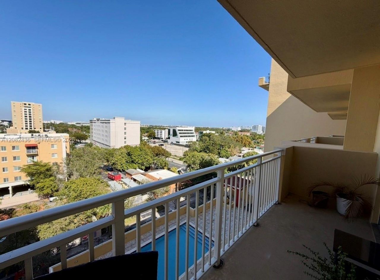 215 SW 42nd Ave , Unit 803, Miami, FL 33134 Photo