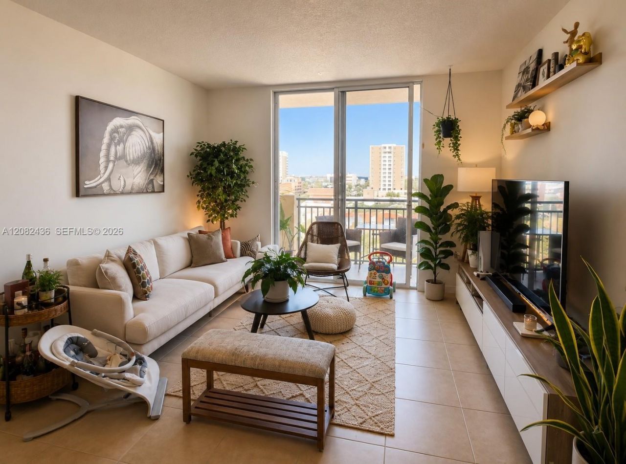 215 SW 42nd Ave , Unit 803, Miami, FL 33134 Photo