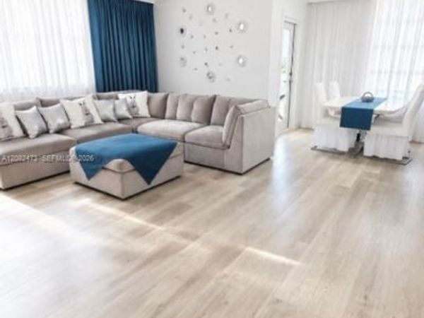 1301 NE Miami Gardens Dr , Unit 425W, Miami, FL 33179
