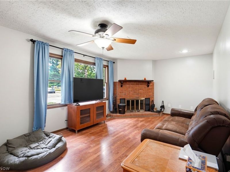 4311 Cottage Grove Road, Uniontown, OH 44685 Photo 3