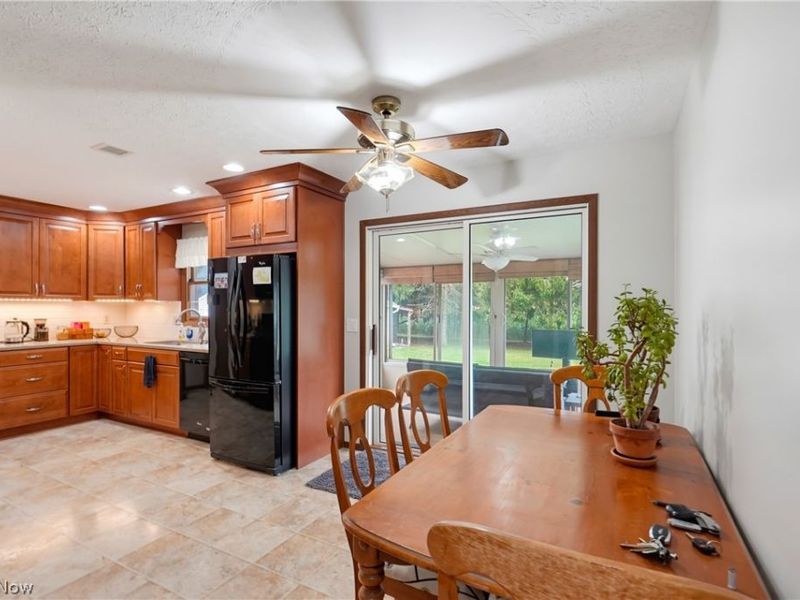 4311 Cottage Grove Road, Uniontown, OH 44685 Photo 5