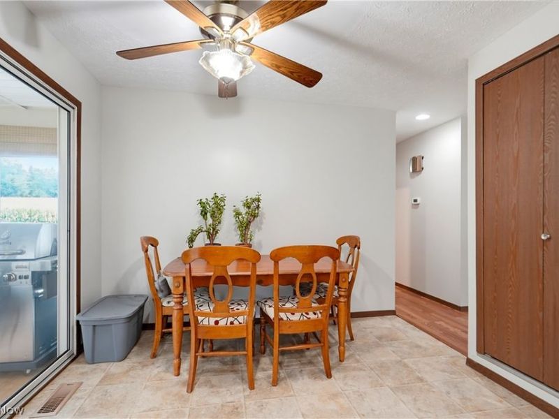 4311 Cottage Grove Road, Uniontown, OH 44685 Photo 6
