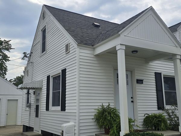 1349 W Summit Avenue, Muskegon, MI 49441