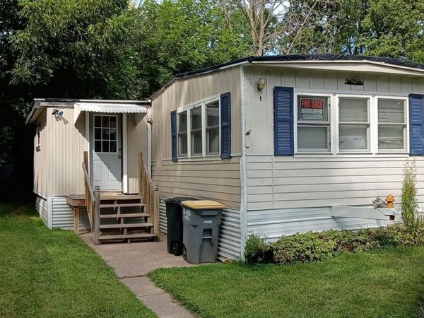 W5631 State Road, Unit 1, La Crosse, WI 54601