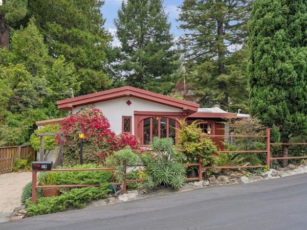 19 Sunset Dr, Kensington, CA 94707