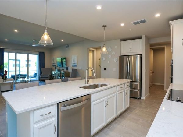 4709 Arboretum CIR , Unit 101, NAPLES, FL 34112