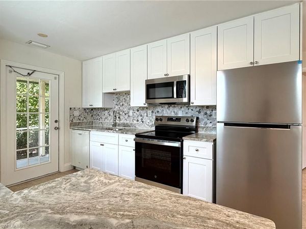 740 109th AVE N, NAPLES, FL 34108