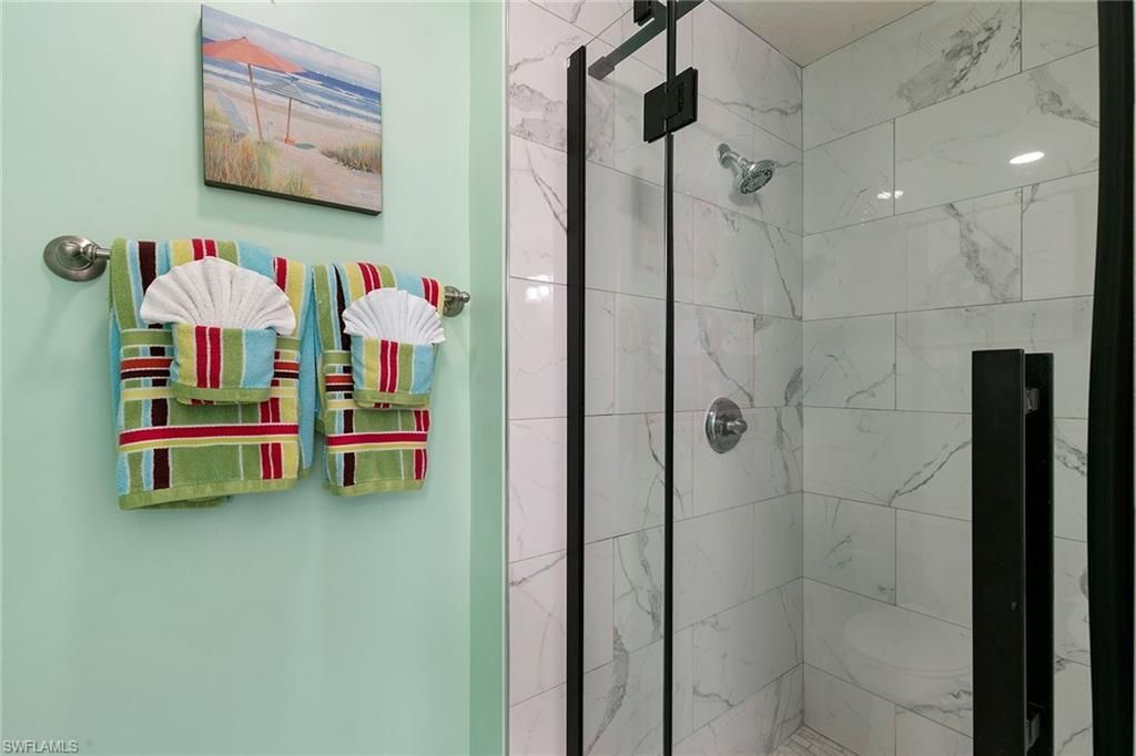 3245 Cypress Glen Way, Unit 504, Naples, FL 34109 Photo