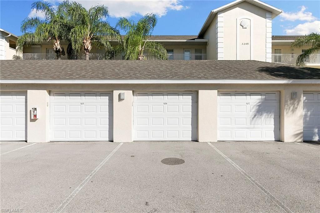 3245 Cypress Glen Way, Unit 504, Naples, FL 34109 Photo