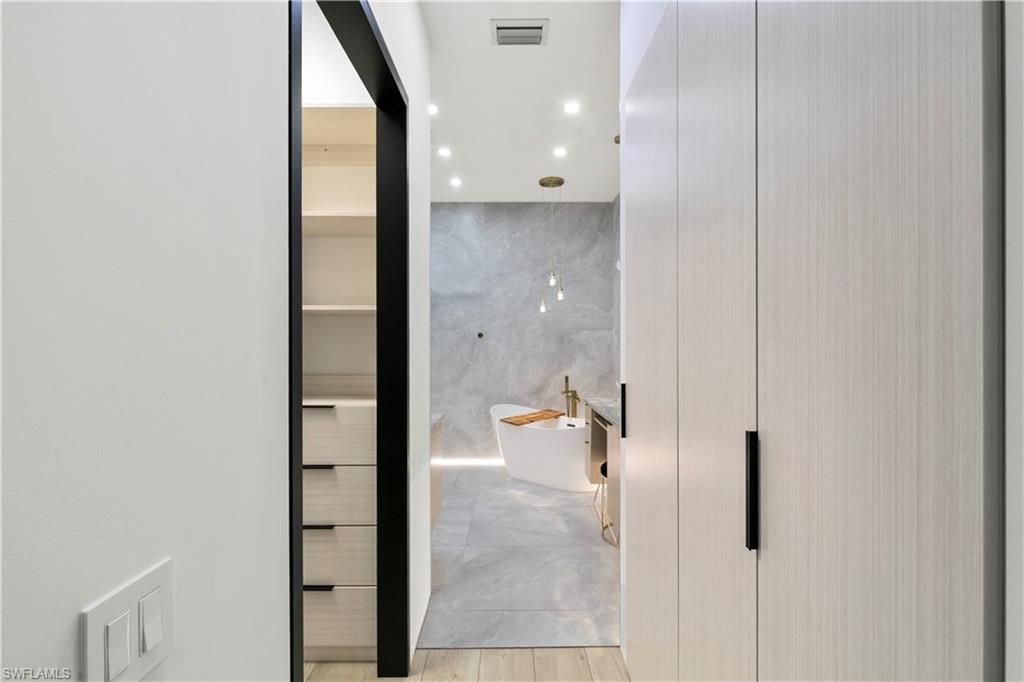 3007 Ellice Way, Naples, FL 34119 Photo