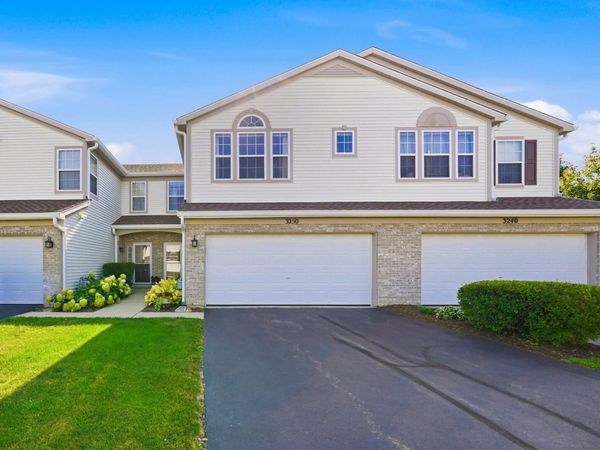 3250 Ronan Drive , Lake In The Hills, IL 60156