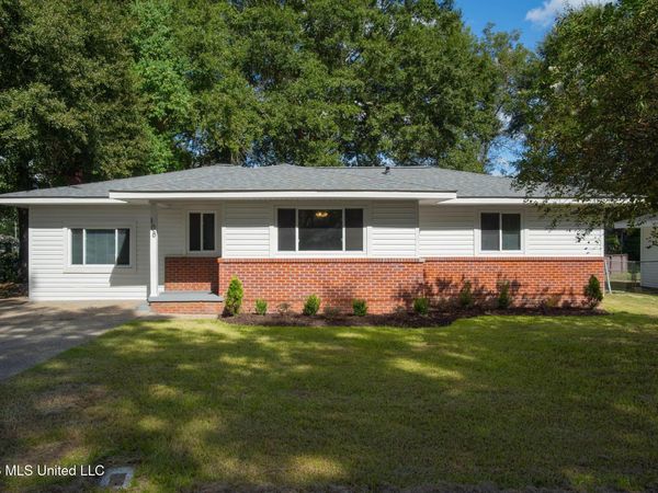 108 Barron Street, Petal, MS 39465
