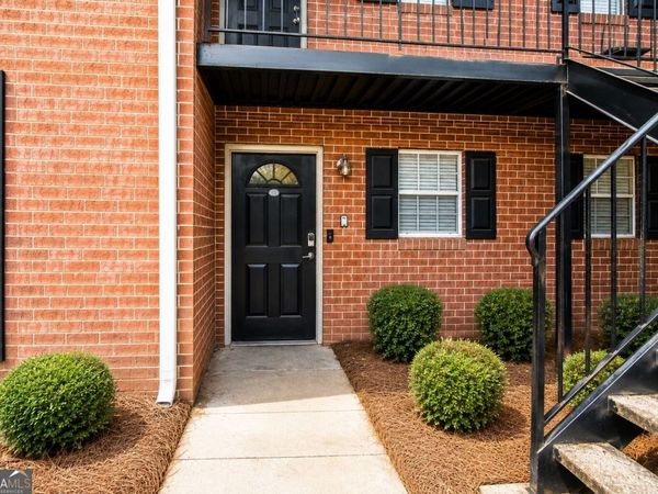 1055 Baxter Street, Unit 406, Athens, GA 30606