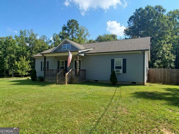 555 Rocky Creek Road, Forsyth, GA 31029