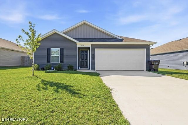 6838 Tall Shadow Lane, Knoxville, TN 37938 Main Photo